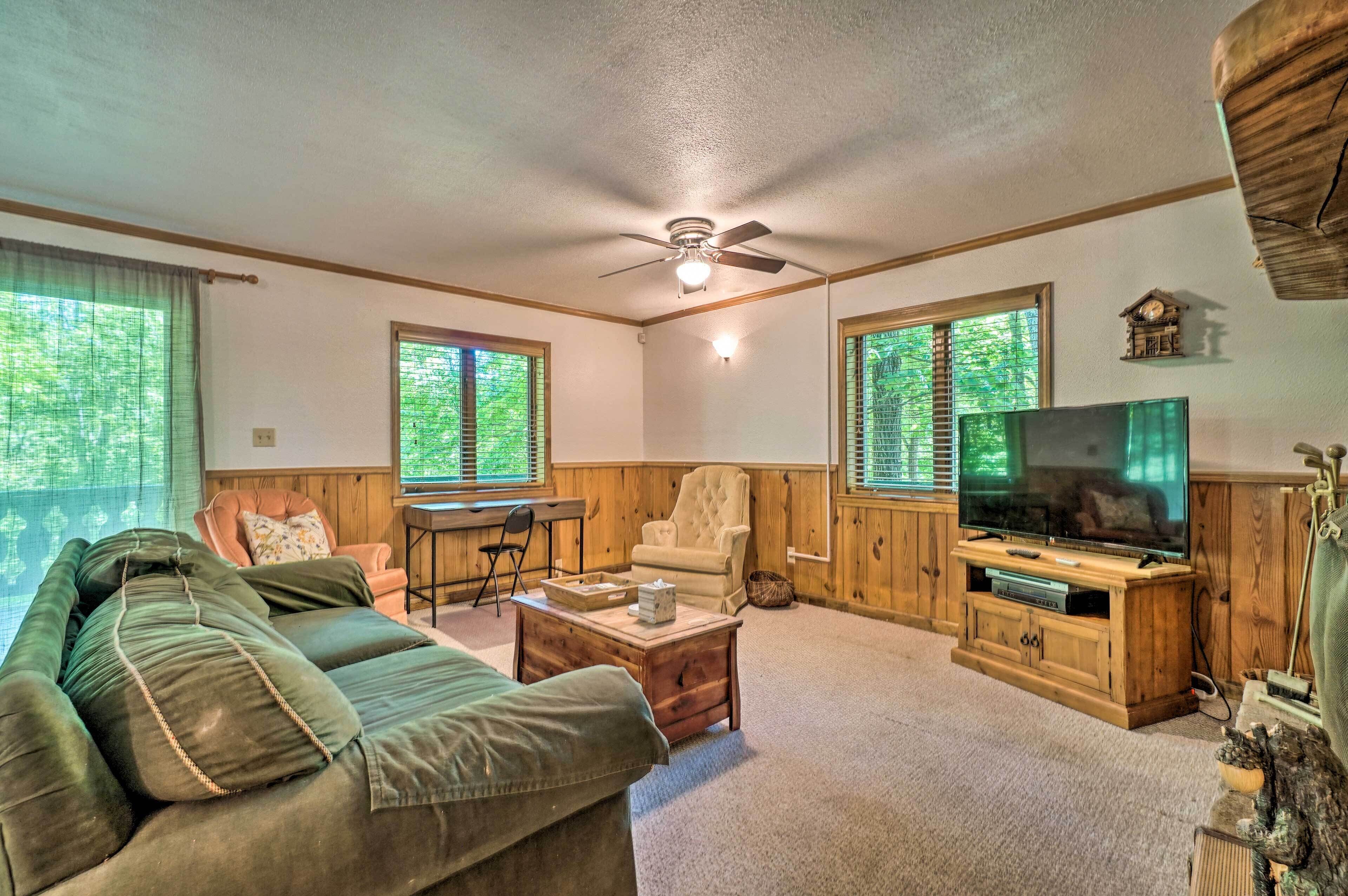 House (4 Bedrooms) | Interior