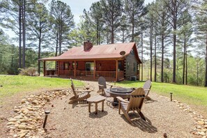 House (2 Bedrooms) | Front of property