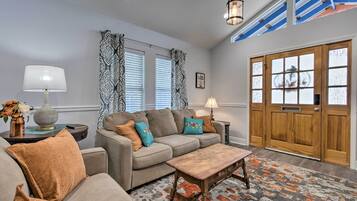 Rumah (2 Bedrooms) | Interior