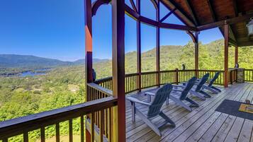 House (3 Bedrooms) | Front of property