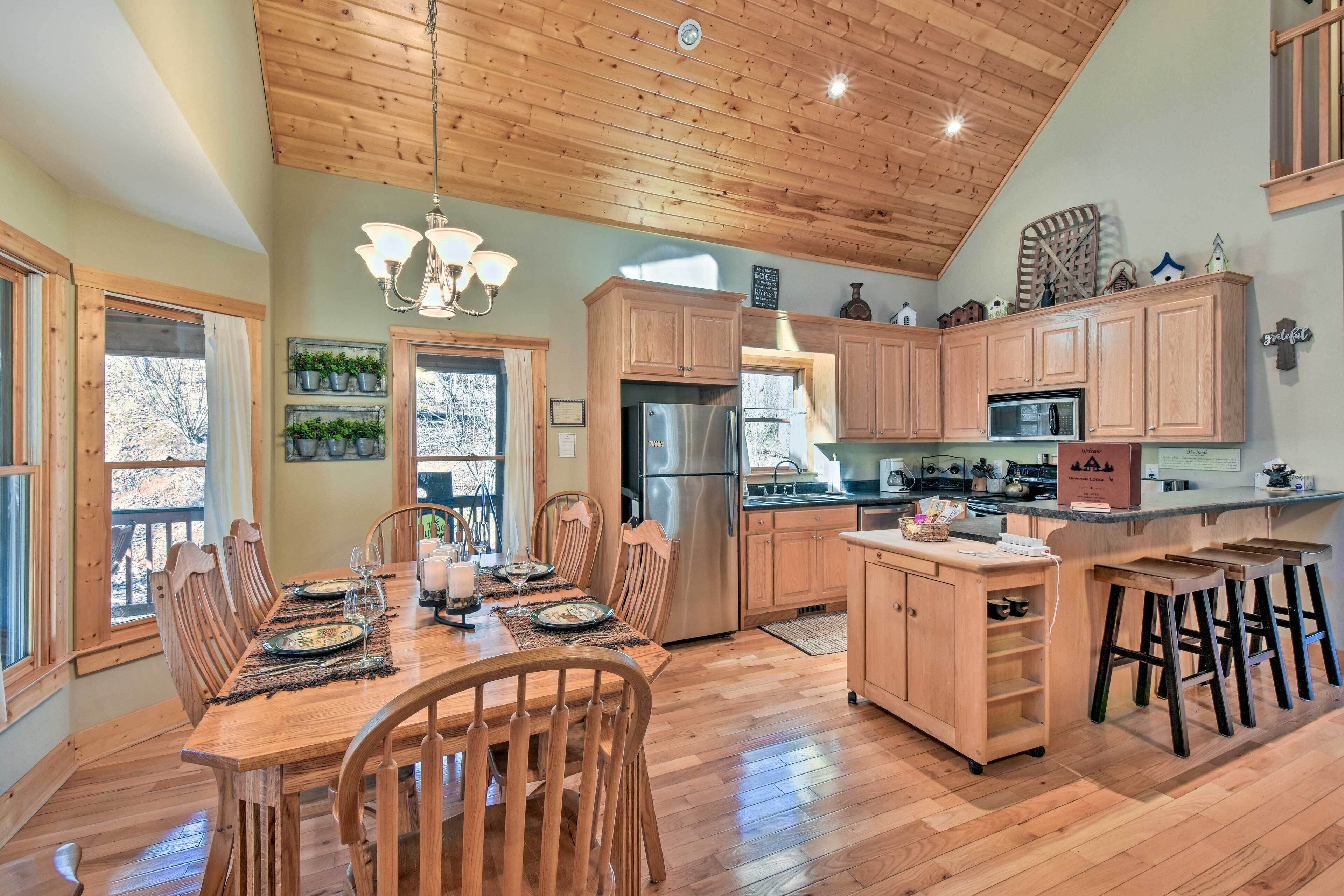 House (4 Bedrooms) | Interior