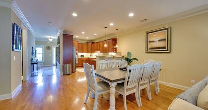 Lake Oconee Abode w/ Patio, Grill & Fire Pit Table