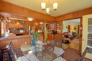 Interior - Pet Friendly Home w/ Hot Tub, Patio & Game Room! (Clayton)