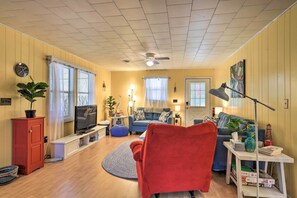 House (2 Bedrooms) | Interior - Lakefront Sparta Home w/ Private Pool & Dock! (Sparta)