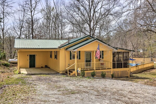 House (2 Bedrooms) | Interior - Lakefront Sparta Home w/ Private Pool & Dock! (Sparta)