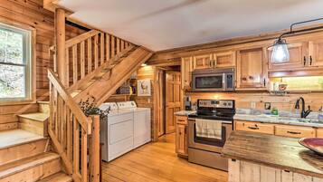 Rumah (2 Bedrooms) | Interior