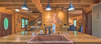 Rural Dallas Gem w/ Hot Tub, Sauna + Fire Pit!