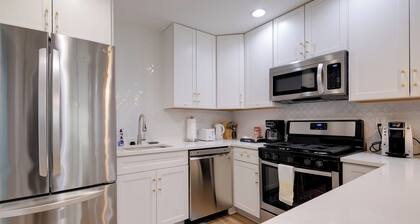 Alexandria Townhome in Upcoming Neighborhood!