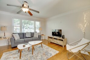 House (2 Bedrooms) | Front of property