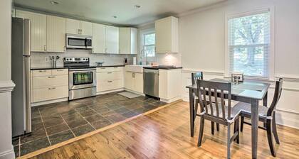 Contemporary Athens Home < 2 Miles to Uga!