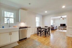 Casa (2 Bedrooms) | Interior