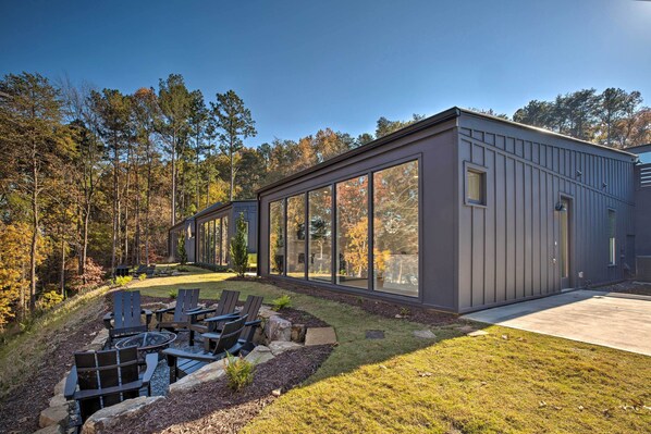 Villa (2 Bedrooms) | Front of property - Lake Arrowhead Villa w/ Community Amenities! (Waleska)