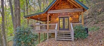 Charming Blue Ridge Cabin w/ Deck + Grill!