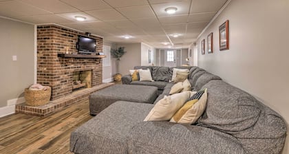 21 Mi to Atlanta: Getaway w/ Fire Pit!