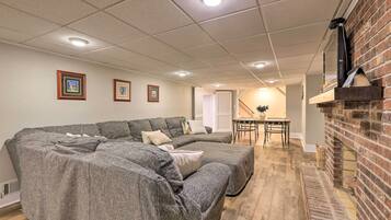 Apartemen (2 Bedrooms) | Bagian depan properti