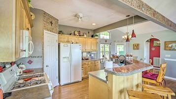 Cottage (3 Bedrooms) | Interior