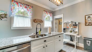 Maison (6 Bedrooms) | Intérieur