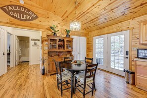 Casa (3 Bedrooms) | Interior