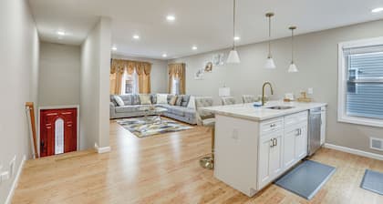 Irvington Vacation Rental ~ 20 Mi to Manhattan!