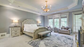 House (4 Bedrooms) | Interior