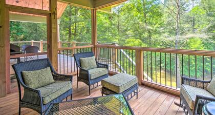 Cozy Riverside Dahlonega Home w/ Kayaks + Fire Pit