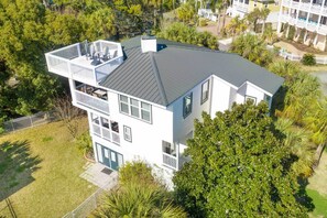 Interior - Tybee Island Home w/ Rooftop & Ocean Views! (Tybee Island)