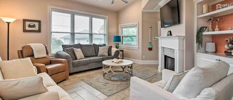 House (2 Bedrooms) | Interior