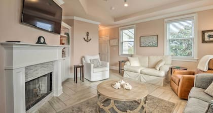 Tybee Island Home w/ Rooftop & Ocean Views!