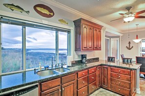 Maison (5 Bedrooms) | Intérieur