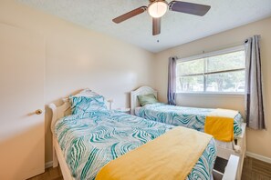 House (3 Bedrooms) | Interior - Quiet Columbus Home w/ Private Deck & Grill! (Columbus)