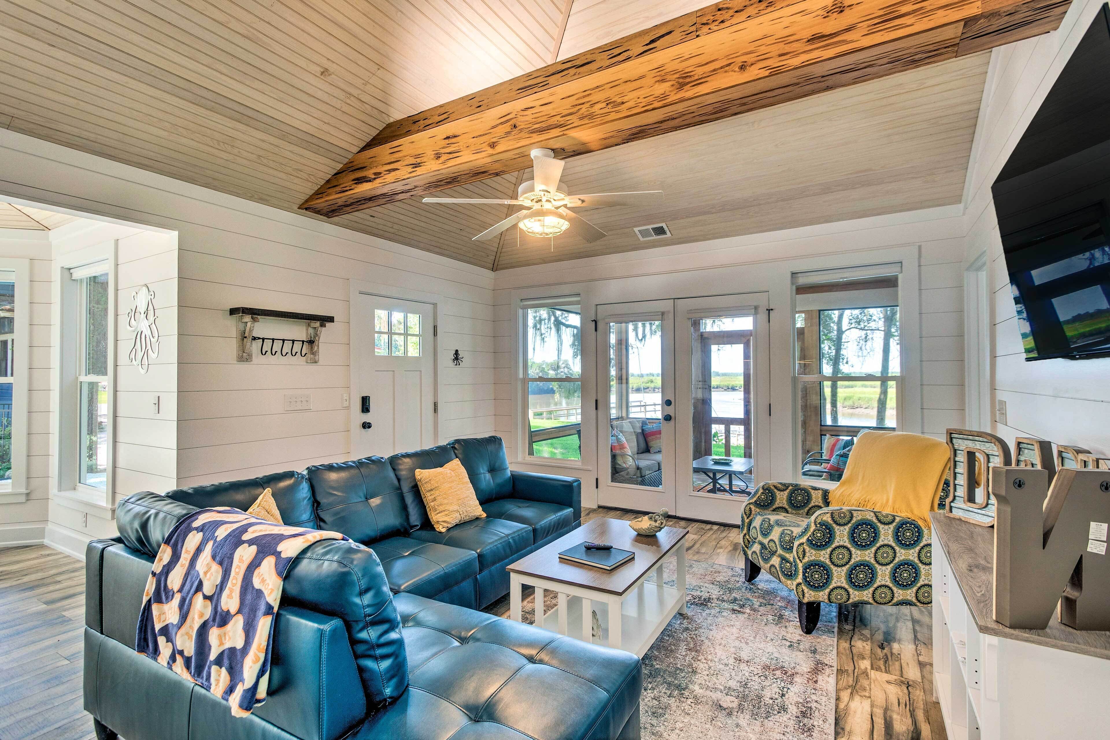 Cottage (2 Bedrooms) | Interior