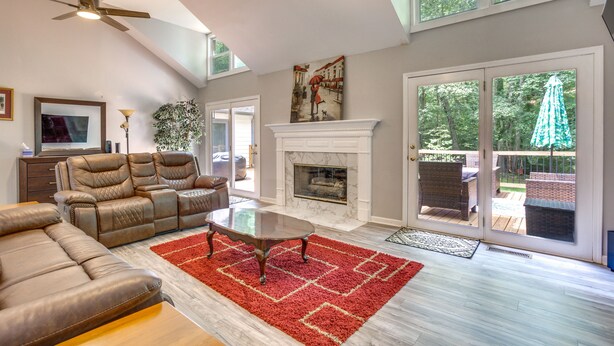 Interior - < 1 Mi to Lake Lanier: Gainesville Getaway! (Gainesville)