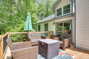Interior - < 1 Mi to Lake Lanier: Gainesville Getaway! (Gainesville)