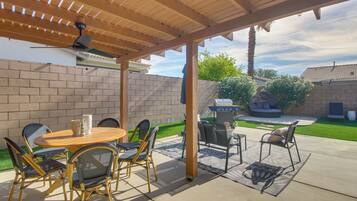 House (4 Bedrooms) | Interior