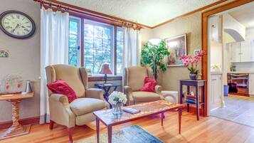 Cottage (2 Bedrooms) | Nội thất