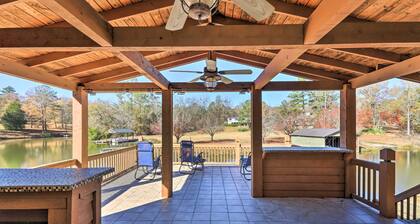 Lakefront Macon Getaway w/ Stunning Boathouse
