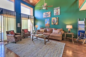 Cottage (4 Bedrooms) | Interior - Lakefront Macon Getaway w/ Stunning Boathouse (Macon)