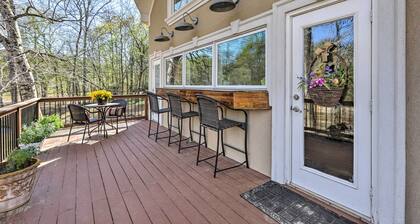 Cozy Creekside Cabin w/ Grill: Fish & Explore!