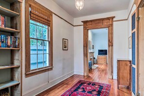 House (2 Bedrooms) | Interior - Comfy Central Natchez Hideaway: Walk to Dtwn! (Natchez)