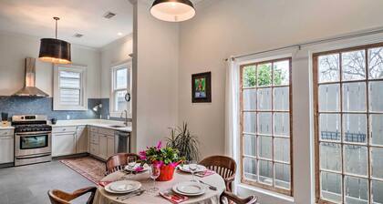 Comfy Central Natchez Hideaway: Walk to Dtwn!