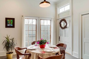 House (2 Bedrooms) | Interior - Comfy Central Natchez Hideaway: Walk to Dtwn! (Natchez)