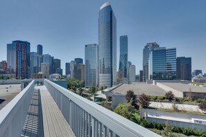 Apartment (1 Bedroom) | Interior - Downtown Seattle Condo w/ Rooftop Deck + Views! (Seattle)