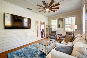 Casa (2 Bedrooms) | Interior