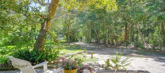 Historic Biloxi Bay Cottage w/ Beautiful View