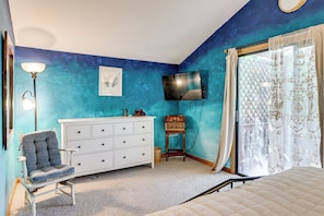 Interior - Artist's Retreat at Sky Valley w/ Balcony & Deck (Dillard)