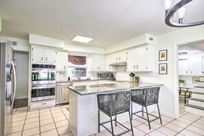 House (4 Bedrooms) | Interior - Charming Retreat ~ 1 Mi to Augusta National! (Augusta)