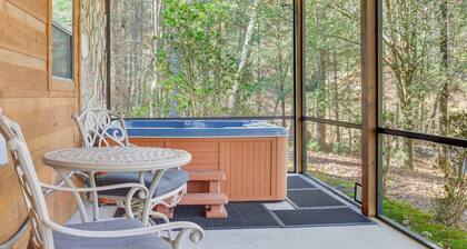 Hot Tub & Game Room: Blue Ridge Getaway