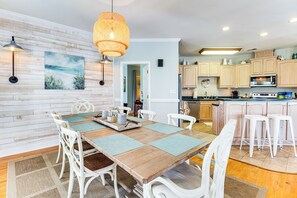 House (3 Bedrooms) | Interior - Spacious Tybee Island Retreat w/ Private Pool (Tybee Island)