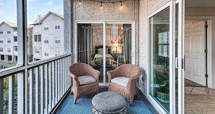 Breezy Darien Condo w/ Tranquil Marsh Views!