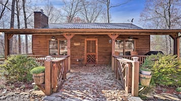 House (2 Bedrooms) | Front of property